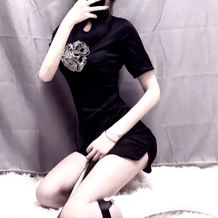 下坡戮海报